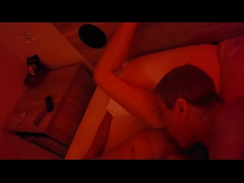 ❤️ Nyalogatja a nedves puncimat. Orosz pornó at hu.freepornhdonlinegay.ru