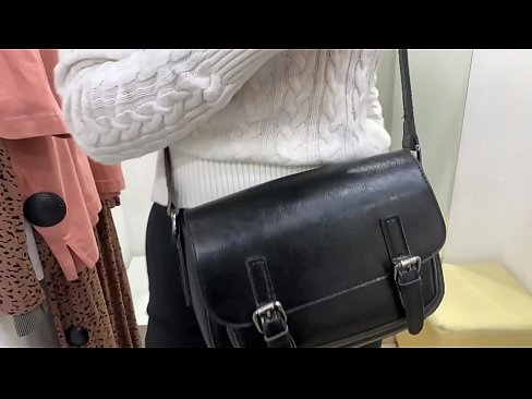 ❤️ Nyilvános maszturbáció a fiatal szuka FeralBerry egy dildóval a próbafülkében Orosz pornó at hu.freepornhdonlinegay.ru